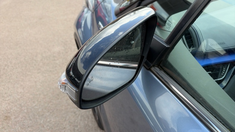 Toyota C-HR 1.8 Hybrid Dynamic 5dr CVT Hybrid Hatchback